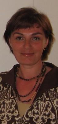 Галина Хмелевская
