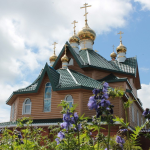Храм Троицы Живоначальной и Успения Пресвятой Богородицы Камчатский край город Елизово улица Вилюйская дом 5