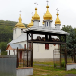 В честь Почаевской иконы Божией Матери мужской монастырь (пгт. Чинадиево, Закарпатская обл.)