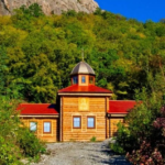В честь Стефана Сурожского Кизилташский мужской монастырь (с. Краснокаменка, Крым)