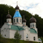 Пантелеймоновский женский монастырь (с. Осий-Каменка, Закарпатская обл.)