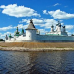 Свято-Троицкий Макарьевский Желтоводский монастырь