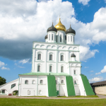 Кафедральный собор Троицы Живоначальной г. Псков