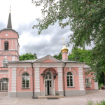 Храм Покрова Пресвятой Богородицы в Покровском-Стрешневе. Патриаршее подворье.