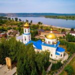 Храм Казанской иконы Божией Матери и Иоанна Кронштадтского Республика Татарстан, Нижнекамский район, поселок Красный ключ, 'АРХИЕРЕЙСКОЕ ПОДВОРЬЕ ХРАМА СВЯТОГО ПРАВЕДНОГО ИОАННА КРОНШТАДТСКОГО