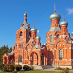 Храм Воздвижения Честного Креста Господня в Дарне
