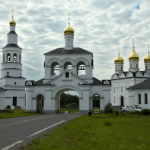 Храм митр. Алексия Московского в Исакове