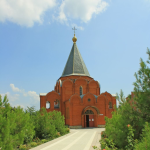 Храм Михаила Черниговского Геленджик (Геленджикское подворье Свято-Троицкой Сергиевой Лавры)