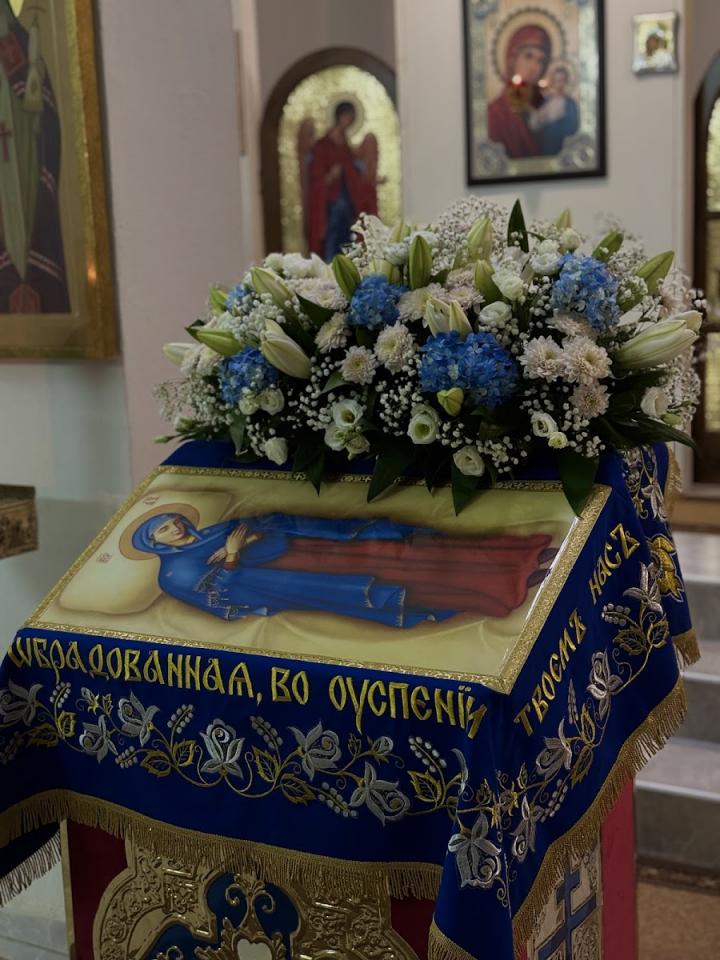 Приход святителя Луки Крымского в Кастельоне