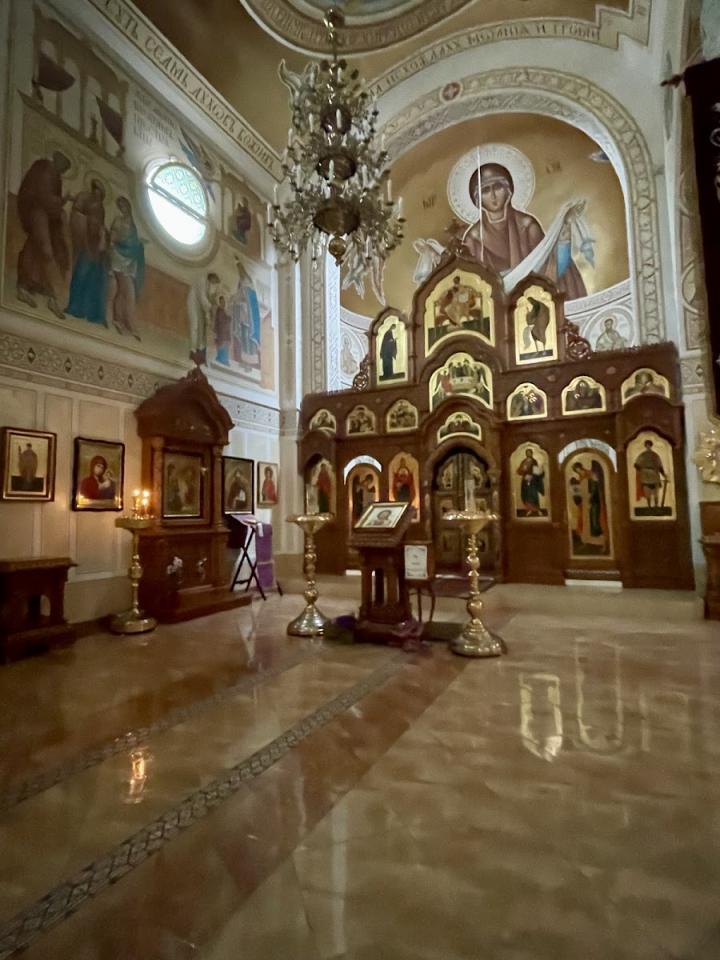 Храм Благовещения Пресвятой Богородицы в Барселоне